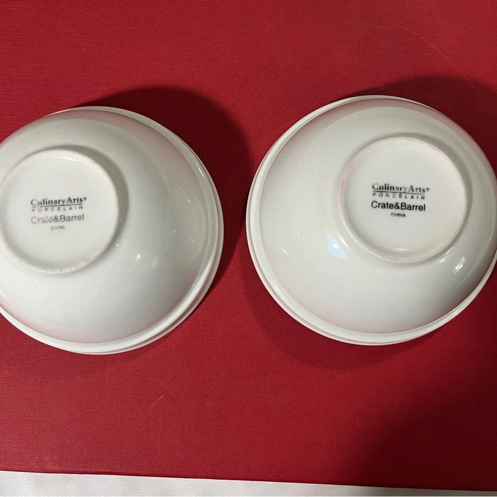 2 Crate & Barrel Culinary Arts Fruit Berry Bowl White Porcelain Stackable 5 3/8